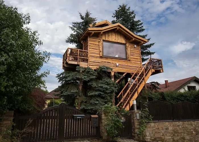 Baumhaus Ferienhaus